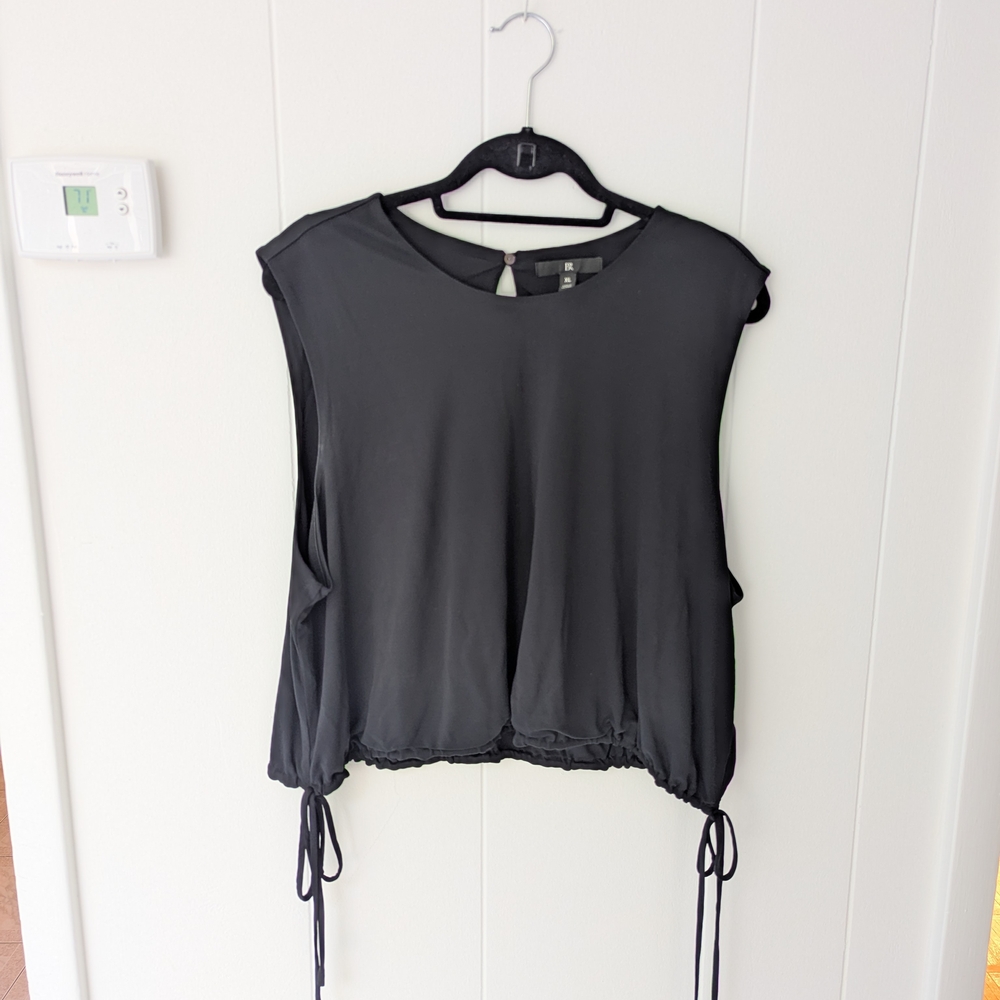 Black Sleeveless Top with Ties at Waist